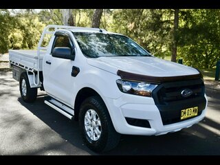 2016 Ford Ranger XL 3.2 (4x4) Cab Chassis (White) Pre-Owned Car Thumbnail
