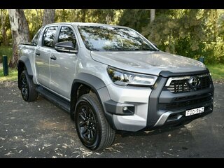 2024  Toyota Hilux Rogue Double Cab 48V Utility (Stunning Silver) Pre-Owned Car Thumbnail
