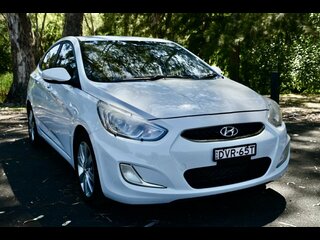 2017  Hyundai Accent Sport Sedan (White) Pre-Owned Car Thumbnail